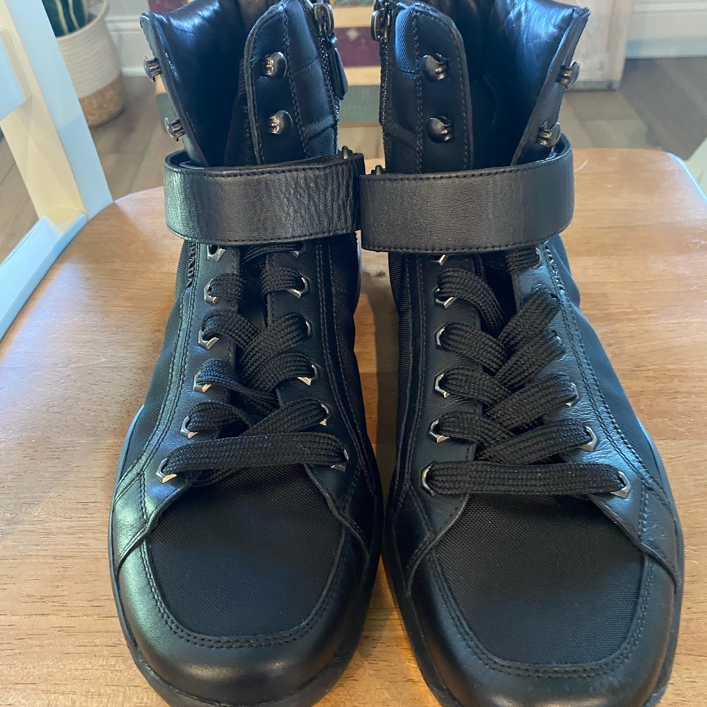 Prada Mens boot/shoe